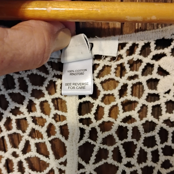 Vintage cute pansies1990's White with pansies print.Some wear throughout eac - Picture 8 of 9